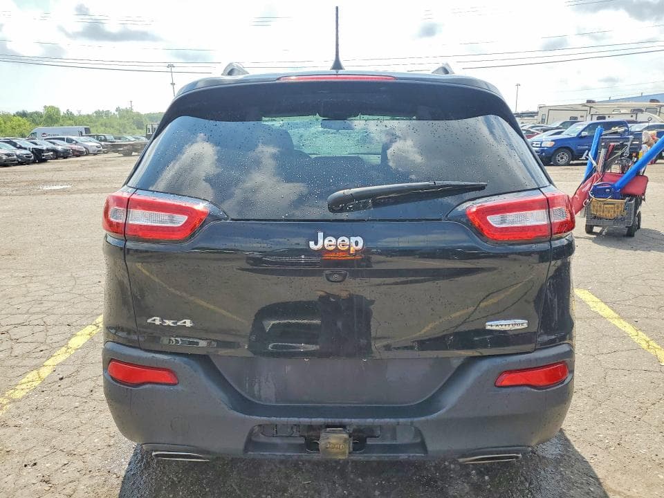 2018 JEEP CHEROKEE LATITUDE PLUS 6