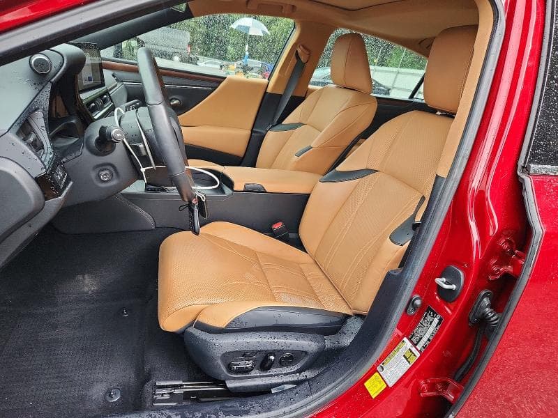 2024 LEXUS ES 300H LUXURY 7