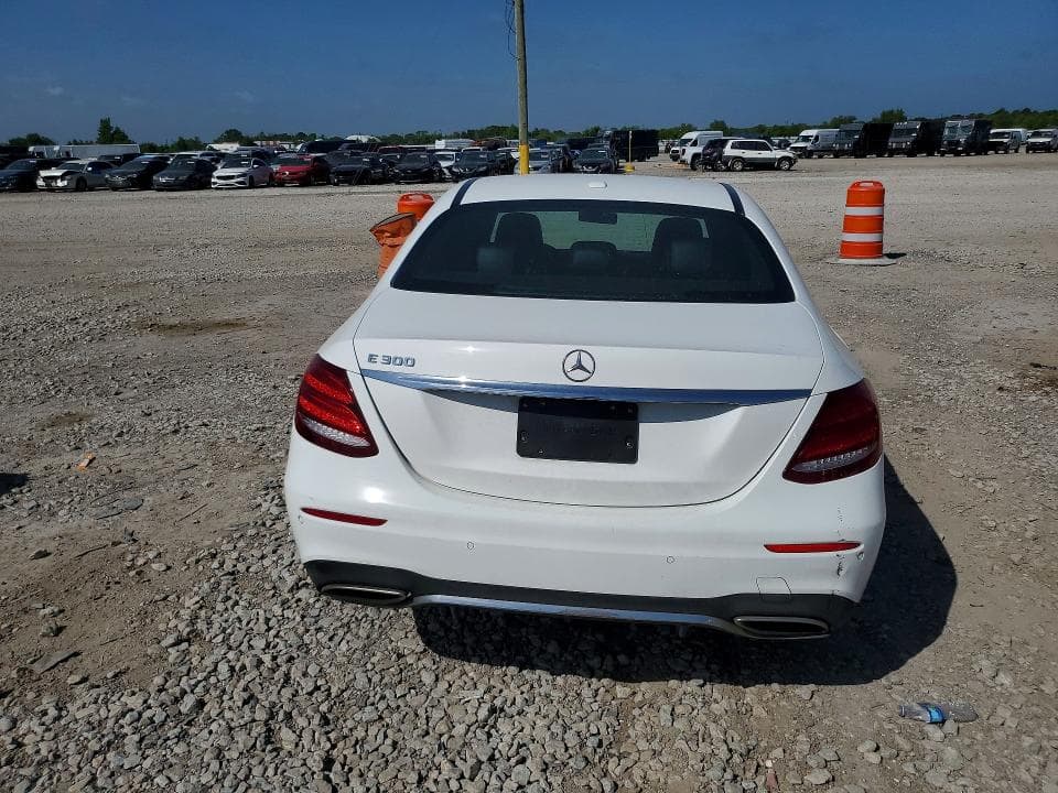 2019 MERCEDES-BENZ E 300 6