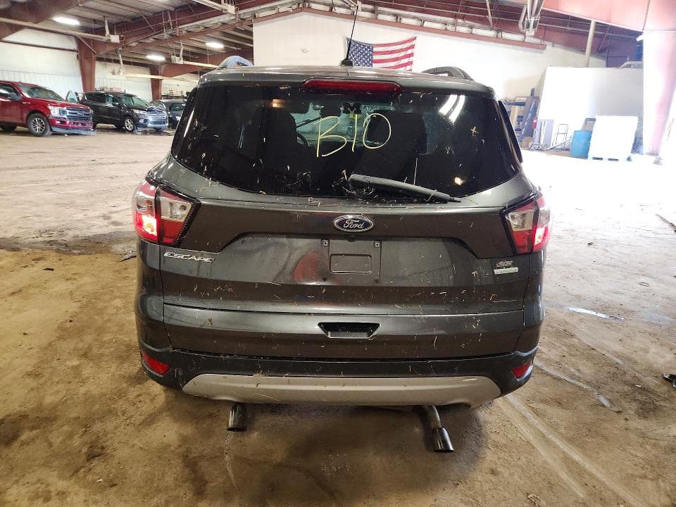 2017 FORD ESCAPE SE 6