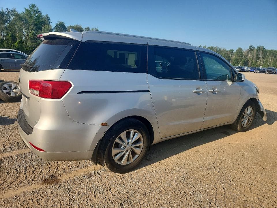 2017 KIA SEDONA LX 3