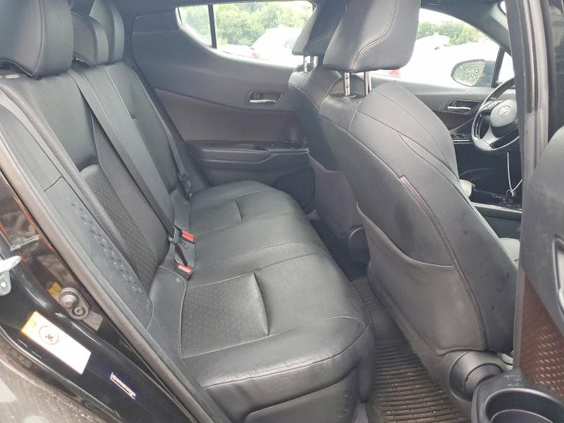 2019 TOYOTA C-HR LIMITED 10