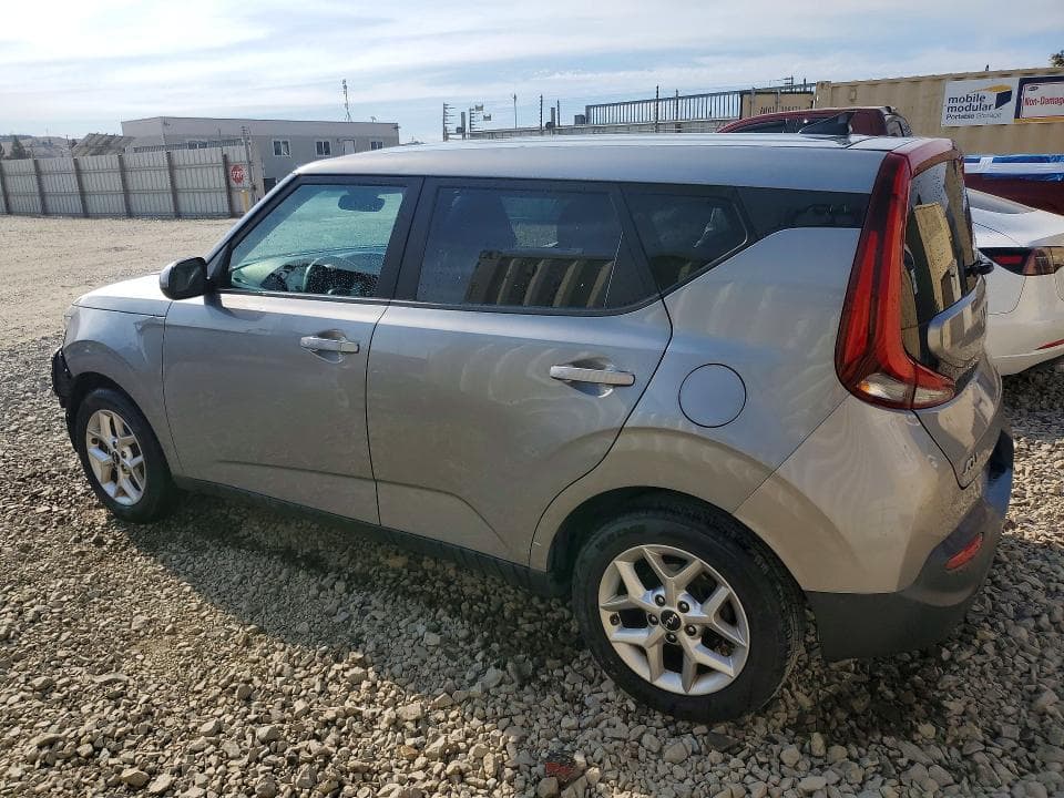 2022 KIA SOUL LX 2