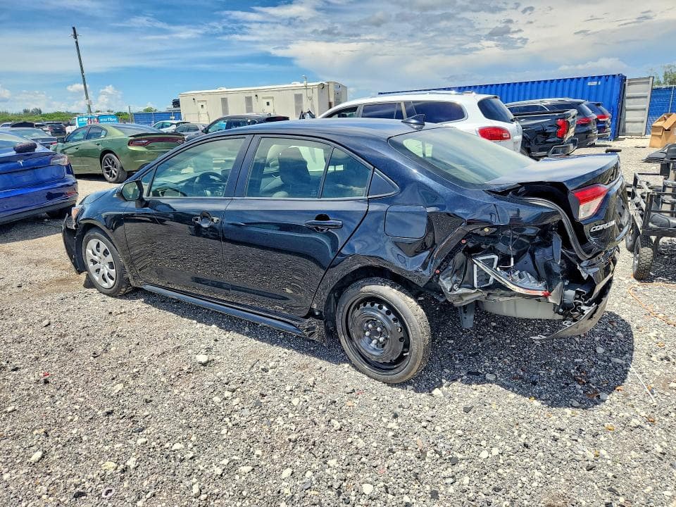 2023 TOYOTA COROLLA LE 2