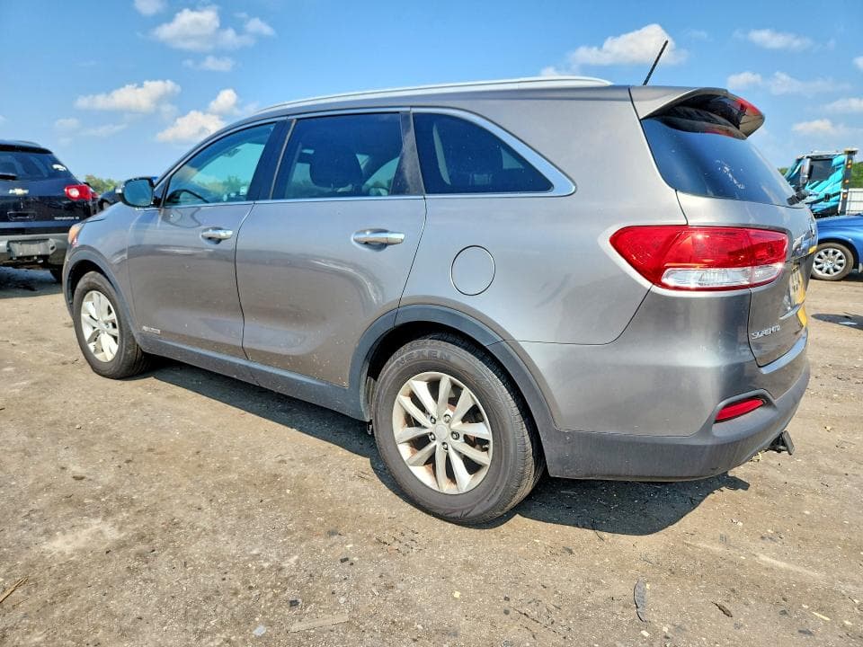 2017 KIA SORENTO LX V6 2