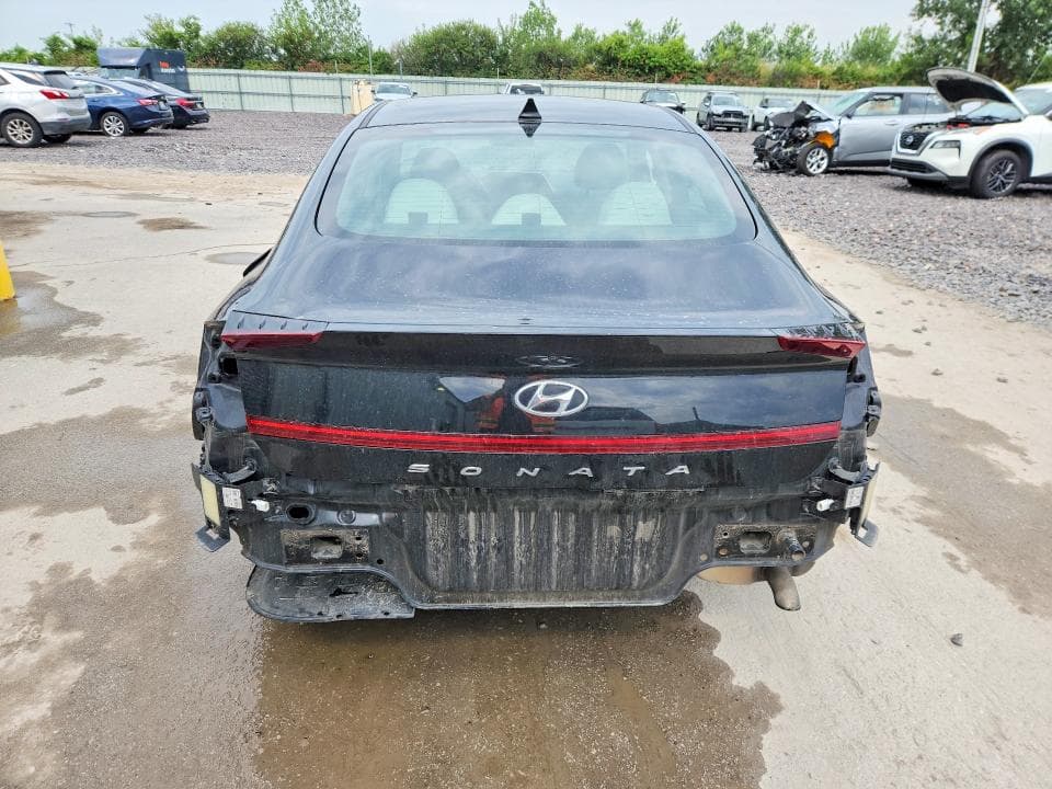2023 HYUNDAI SONATA SE 6