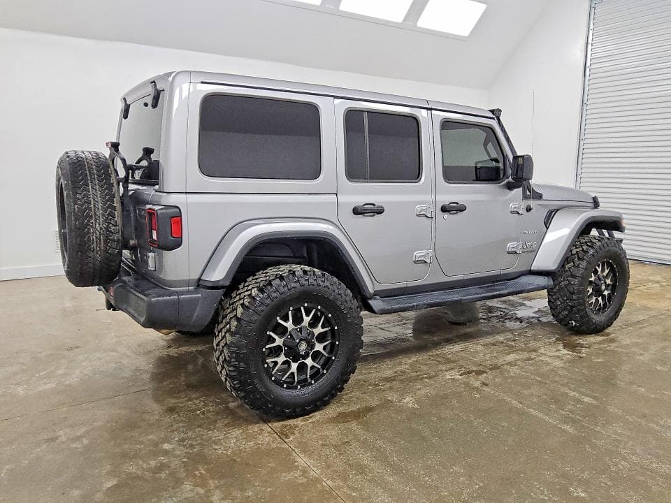 2018 JEEP WRANGLER UNLIMITED SAHARA 3