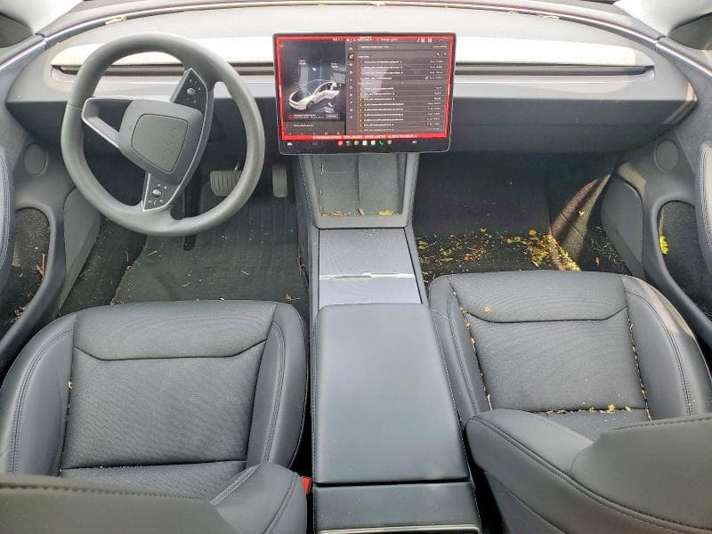 2025 TESLA MODEL 3 8