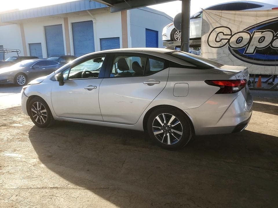 2021 NISSAN VERSA SV 2