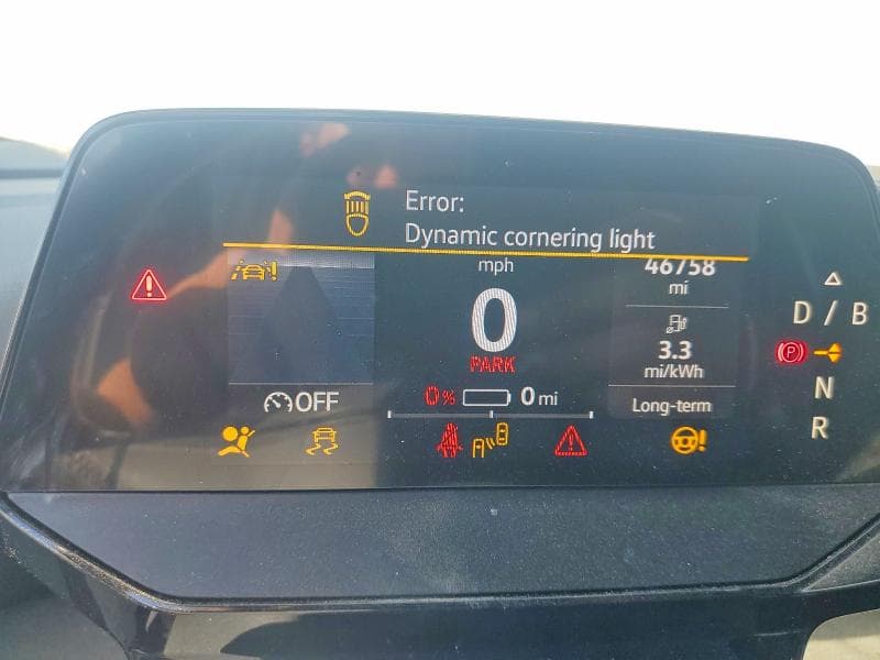 2021 VOLKSWAGEN ID.4 PRO 9