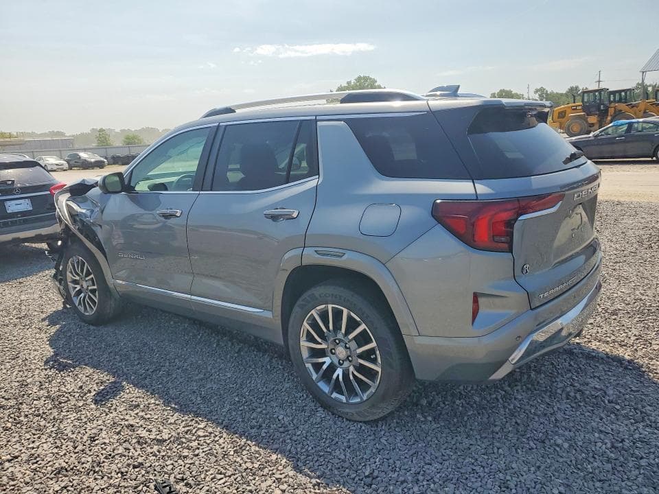 2026 GMC TERRAIN DENALI 2