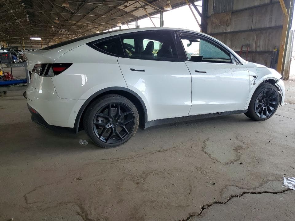 2021 TESLA MODEL Y 3