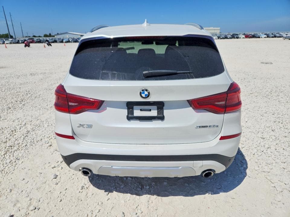 2021 BMW X3 XDRIVE30E 6