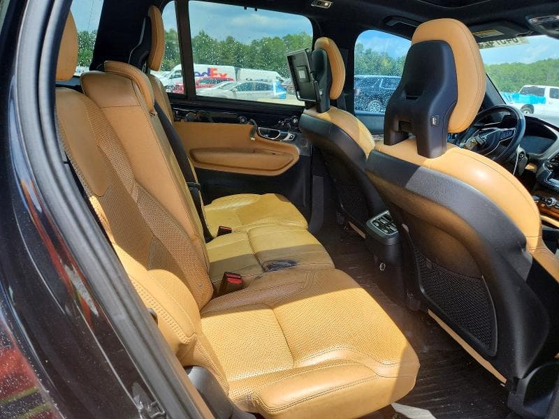 2019 VOLVO XC90 T6 INSCRIPTION 11