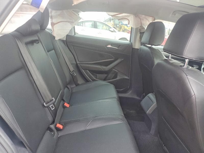 2019 VOLKSWAGEN JETTA HIGHLINE 10