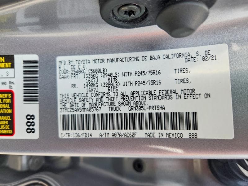 2021 TOYOTA TACOMA SR V6 12