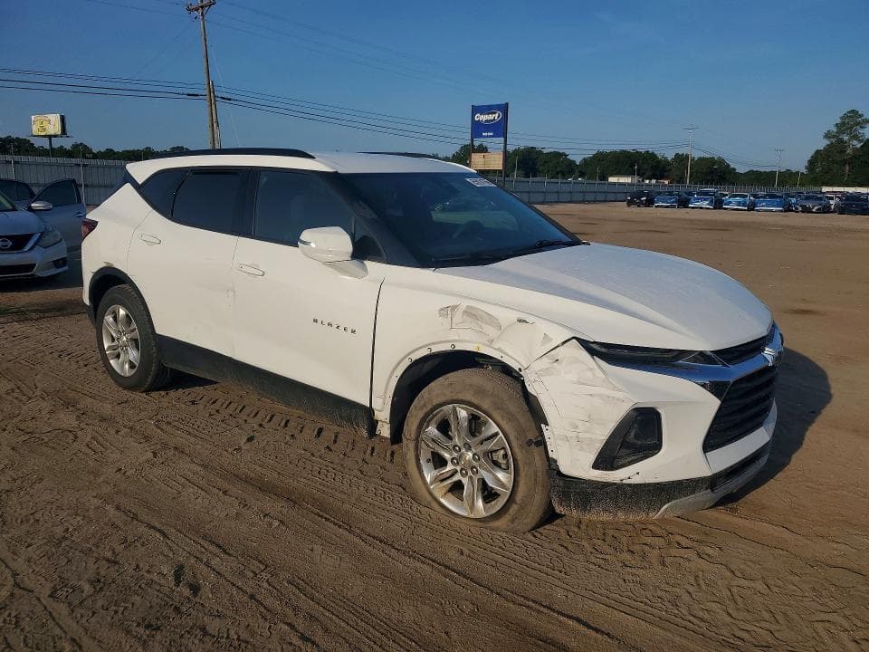 2021 CHEVROLET BLAZER 2LT 4