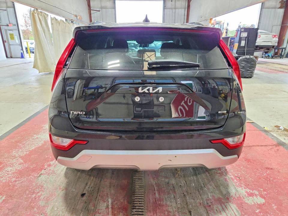 2025 KIA NIRO LX 6