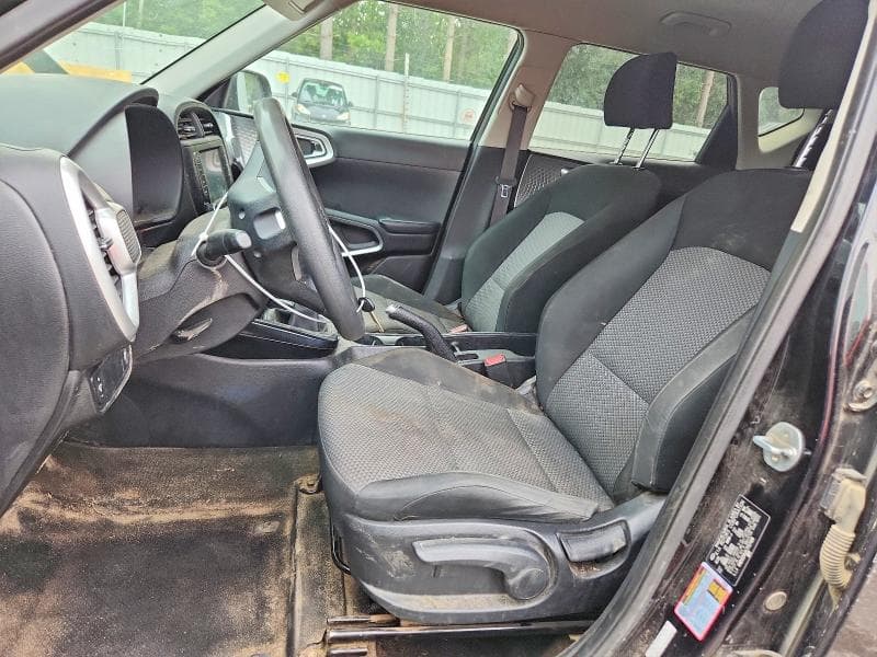 2020 KIA SOUL LX 7