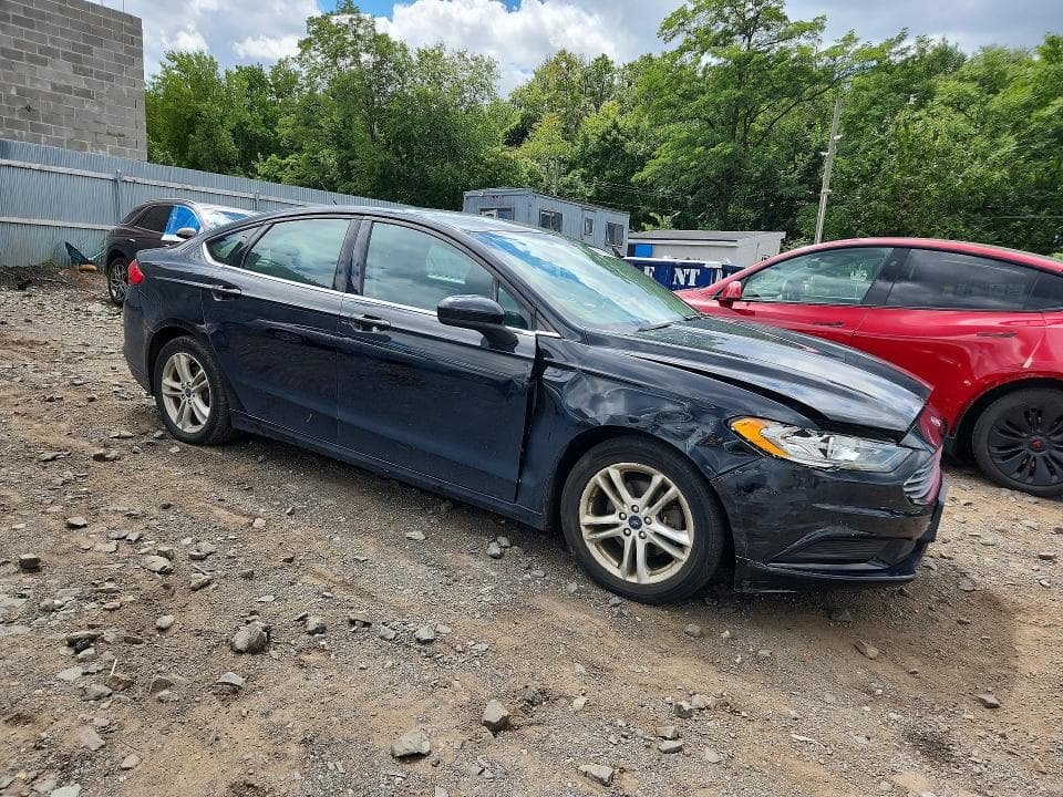 2018 FORD FUSION SE 4
