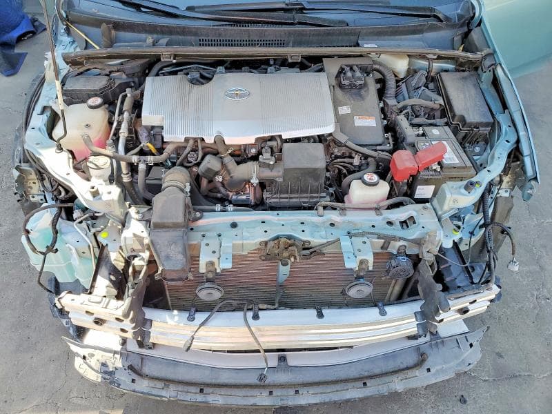 2019 TOYOTA PRIUS XLE 11