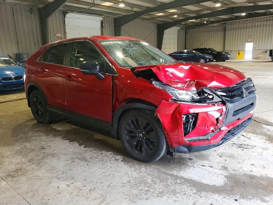 2019 MITSUBISHI ECLIPSE CROSS LE 4
