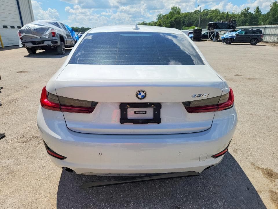 2022 BMW 330I 6