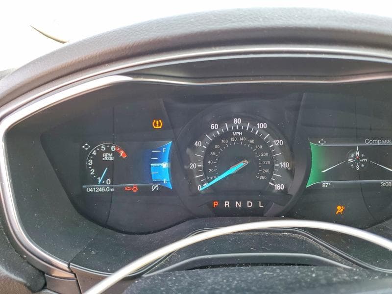 2020 FORD FUSION SEL 9