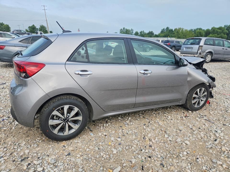 2022 KIA RIO S 3