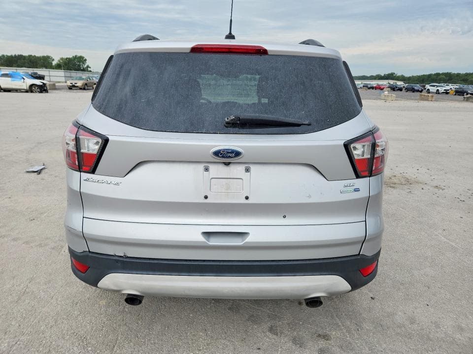 2018 FORD ESCAPE SE 6
