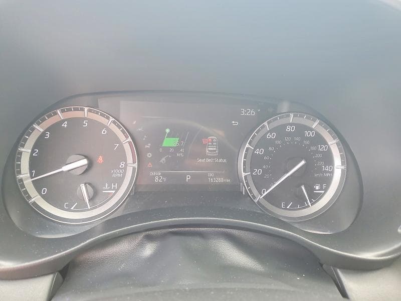 2021 TOYOTA HIGHLANDER XLE 9