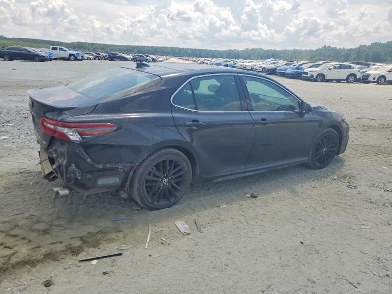 2021 TOYOTA CAMRY XSE 3