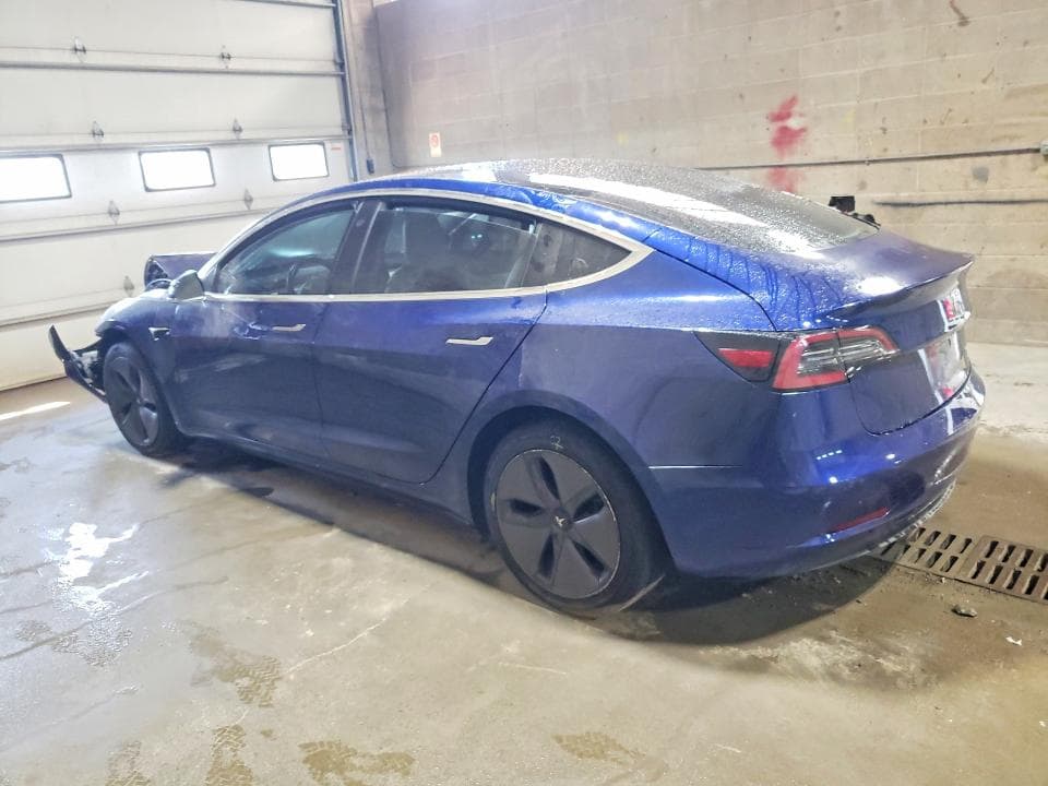 2018 TESLA MODEL 3 2