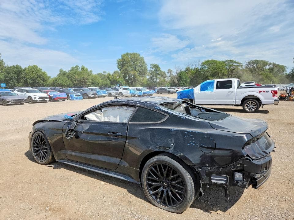 2021 FORD MUSTANG GT 2