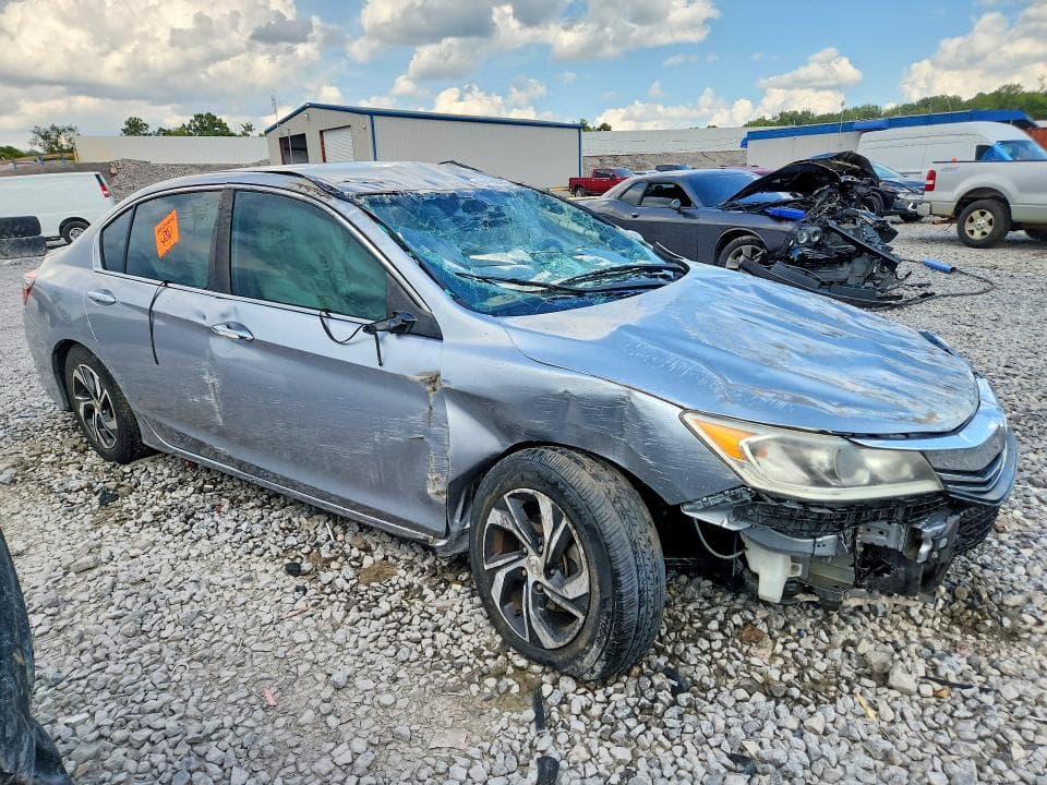 2017 HONDA ACCORD LX 4
