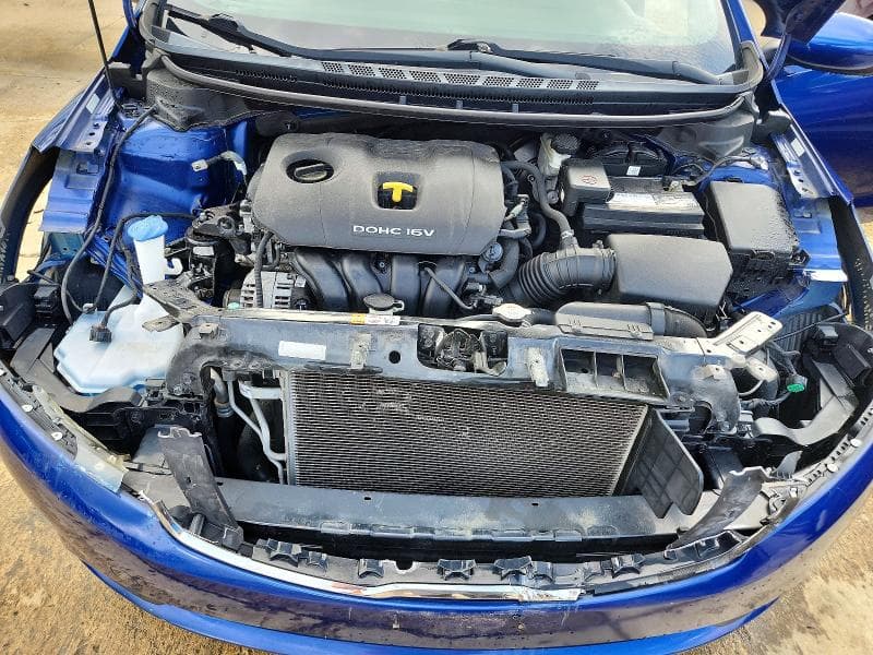 2017 KIA FORTE LX 11