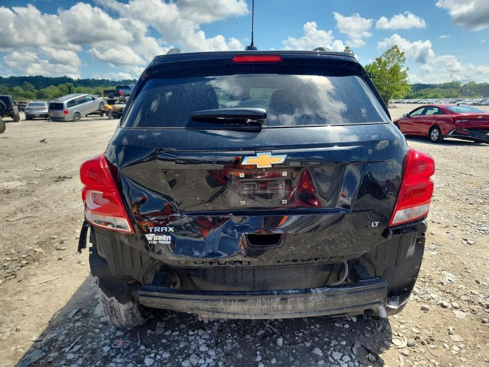 2019 CHEVROLET TRAX 1LT 6