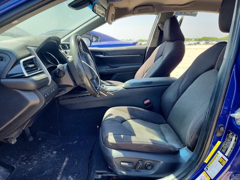 2018 TOYOTA CAMRY LE 7