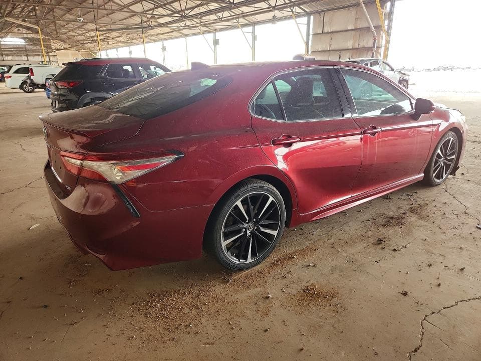 2018 TOYOTA CAMRY XSE V6 3