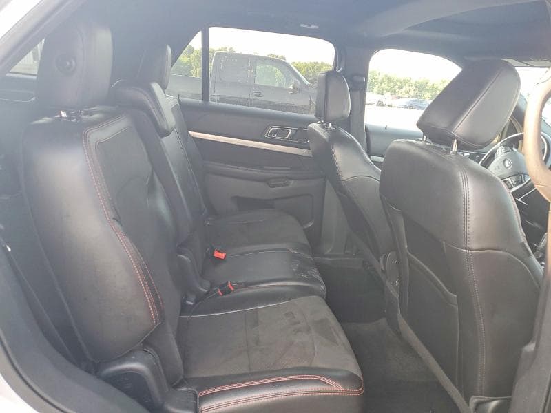 2018 FORD EXPLORER XLT 11