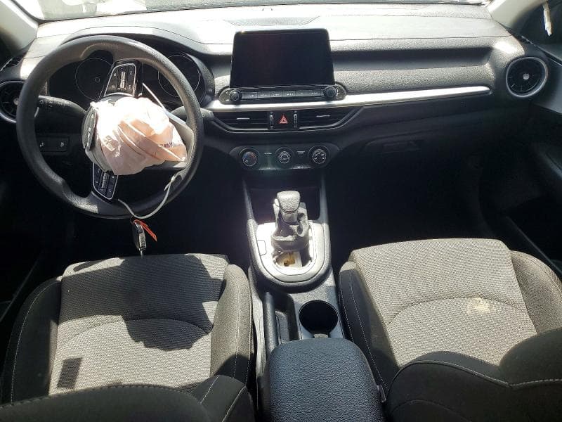 2024 KIA FORTE LXS 8