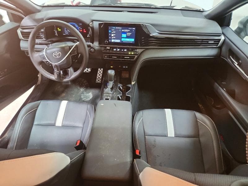 2026 TOYOTA CAMRY SE 8