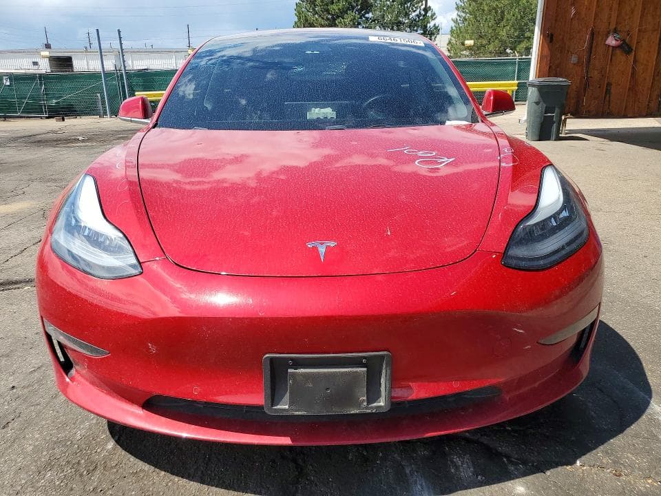 2018 TESLA MODEL 3 5