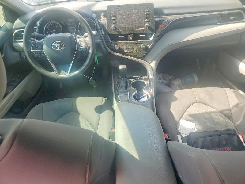 2022 TOYOTA CAMRY LE 8