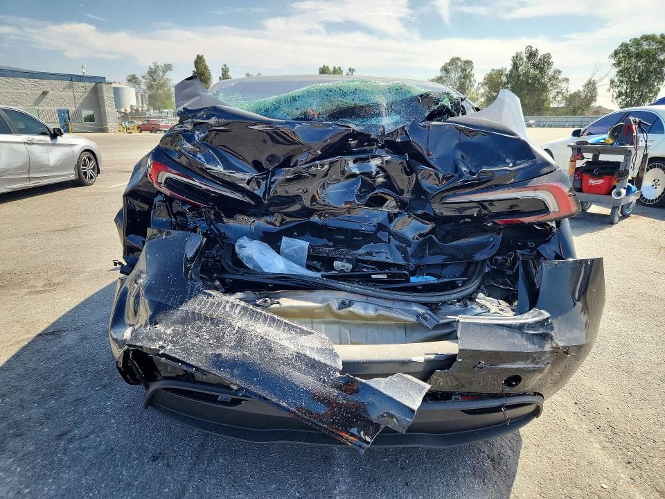 2026 TESLA MODEL 3 6