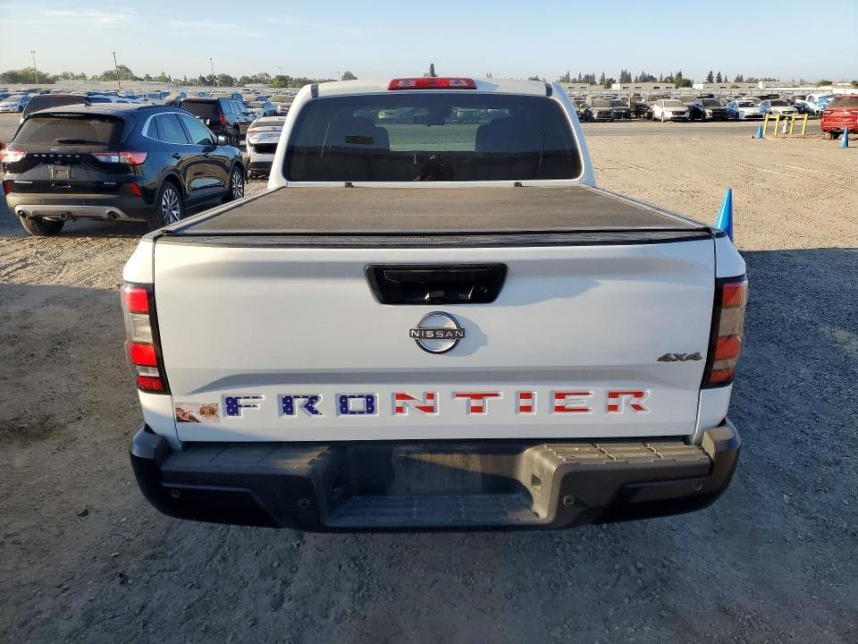 2022 NISSAN FRONTIER S 6