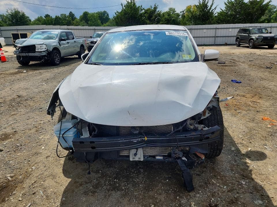 2019 NISSAN SENTRA SV 5