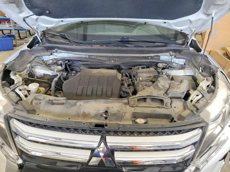 2020 MITSUBISHI ECLIPSE CROSS SE 12