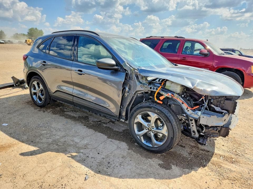 2025 FORD ESCAPE ST LINE 4