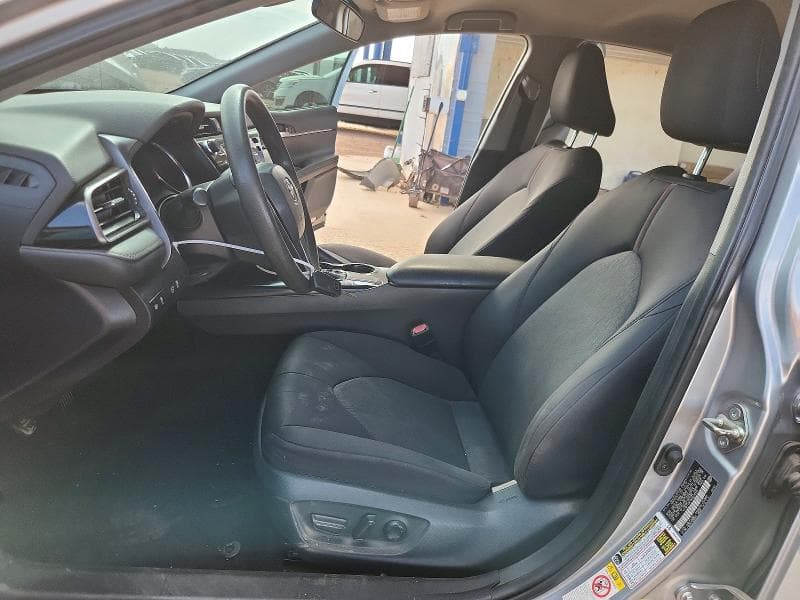 2019 TOYOTA CAMRY LE 7